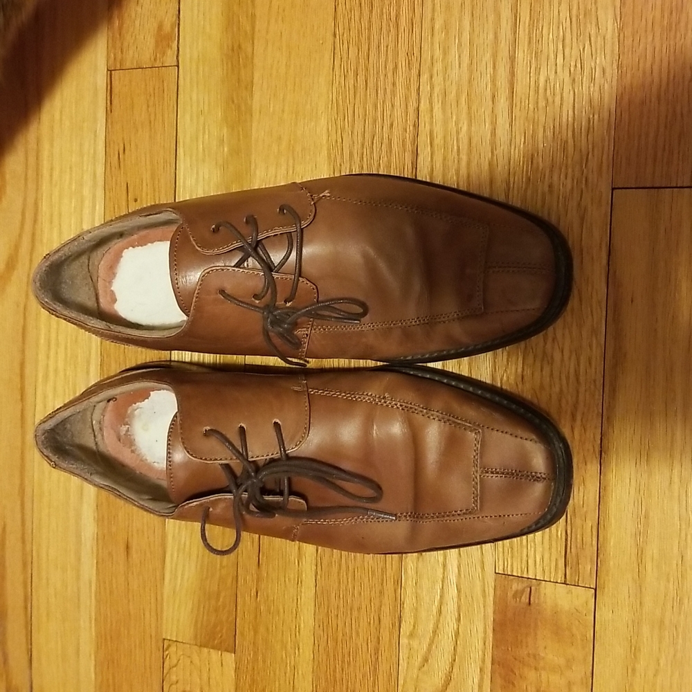Mens dress shoes